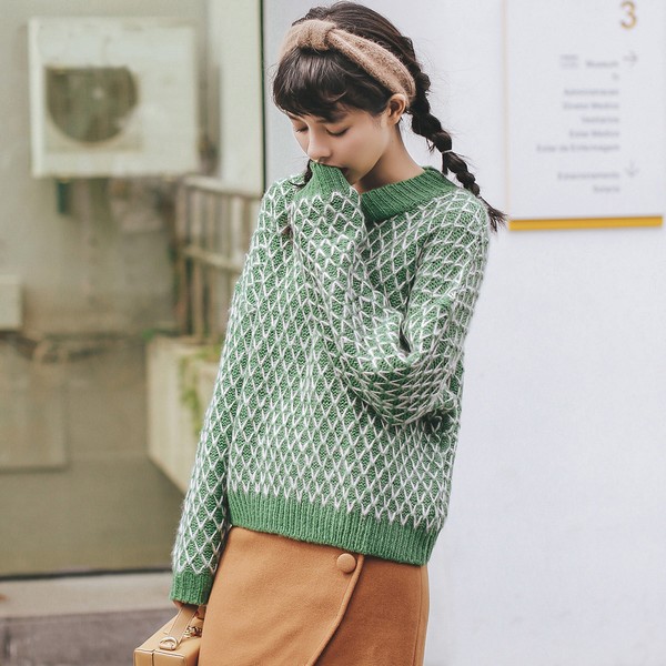 Loose-sweater-6.jpg