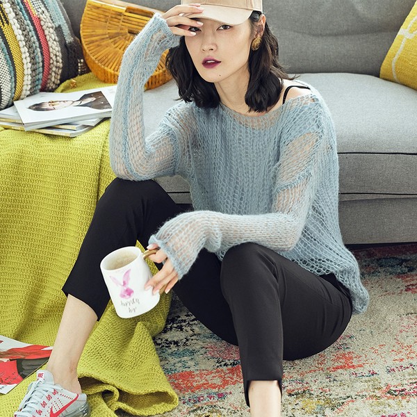 Loose-Fitting-Pullover-sweater-3.jpg