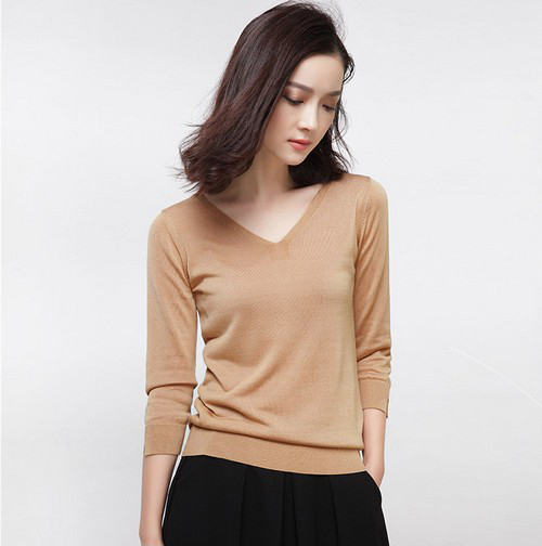 V-neck-Sweater-3.jpg