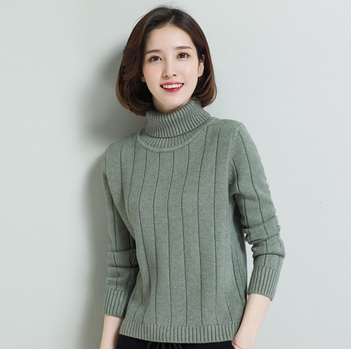 Loose-high-neck-sweater-3.jpg