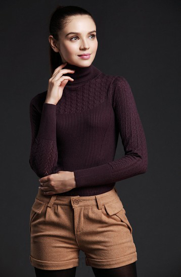 Loose-high-neck-sweater-7.jpg